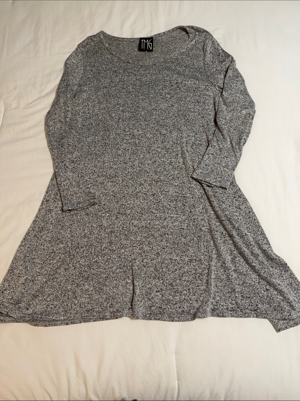 TMG New York Gray Long-Sleeve Lightweight Sweater Swing Dress Large